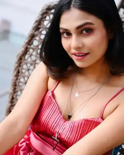 Escort Service Pitampura